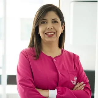 Dra. Gina Apráez Calderón, ortodoncista